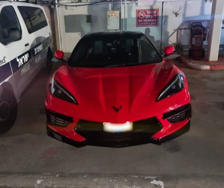 ضبط سائق من سكان كفر كنا يقود سيارته بسرعة فائقة